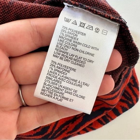 Urban Outfitters Womens Small Red Tiger Print One Shoulder Shirt New - Picture 5 of 6